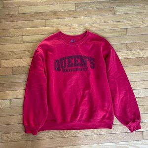 Queens University Crewneck Size L Red